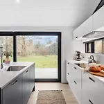 Awesome In With Kitchen Сasa de vacaciones *